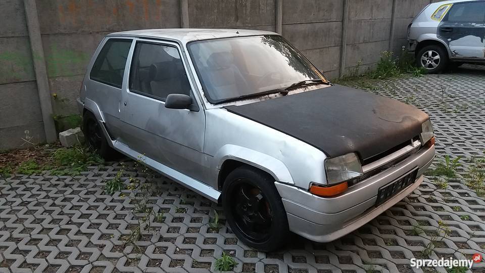 Renault 5 turbo opuszczone Boga i ludzi swap Rok produkcji 1989 mazowieckie Józefów