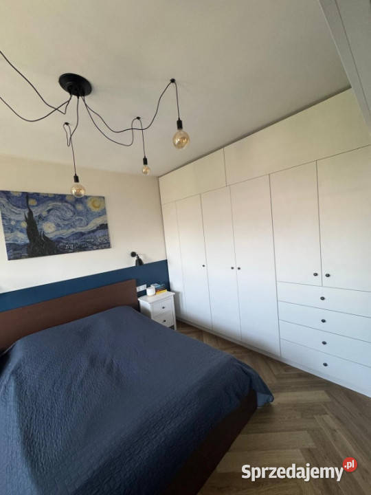 2 pokoje 45 m Plac Centralny remoncie do zera sprzedam