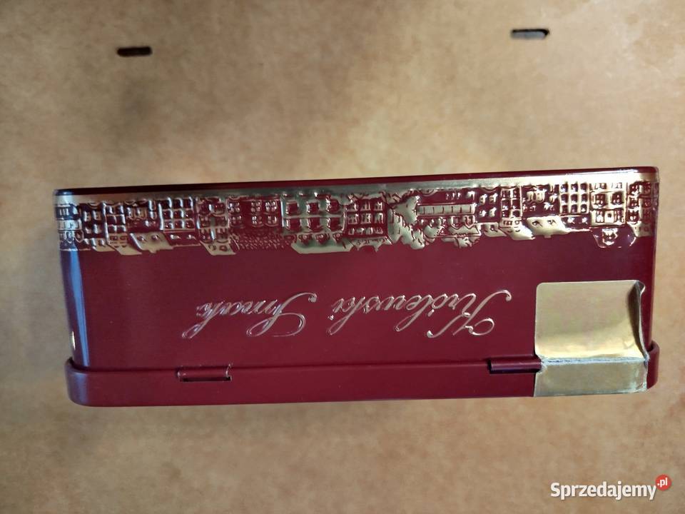 Blaszane pudełko 20x14x7 kolor czekoladowy Kraków