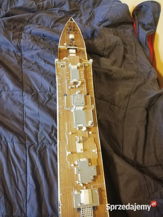Model Titanica drewno metal Poznań