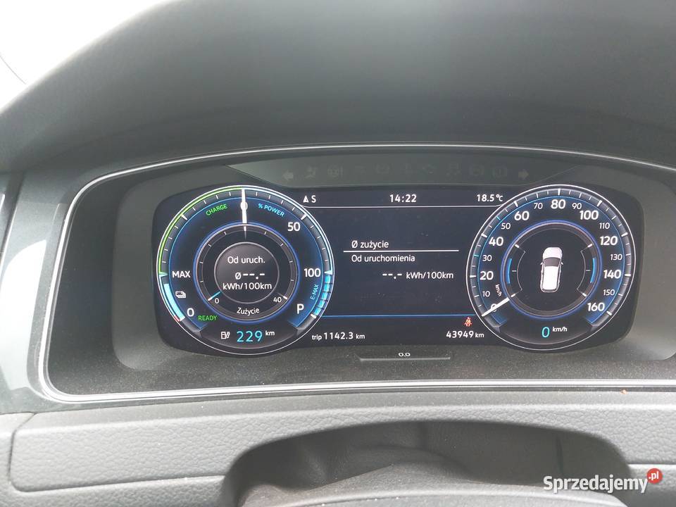 E GOLF VII bogate wyposażenie sprzedam