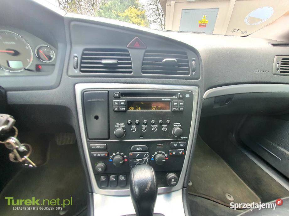 Volvo V70 Xenon Grzane Fotele Webasto Hak Skóra sprzedam