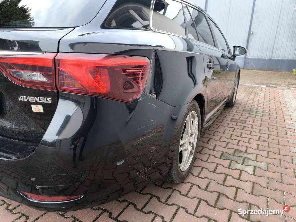 Toyota Avensis Luboń