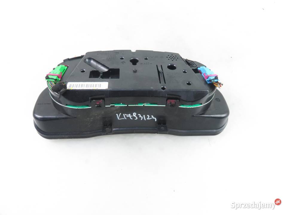 LICZNIK VW PASSAT B5 18 T 3B0919930S