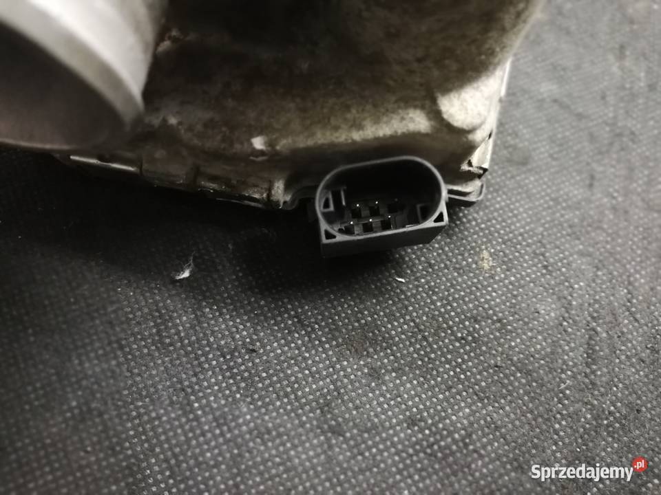 Opel Corsa D 14 12 10 B przepustnica Silniki i osprzęt wielkopolskie Swarzędz