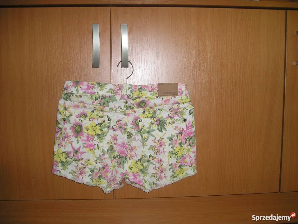 spodenki jeans 38 Gina Tricot Krótkie