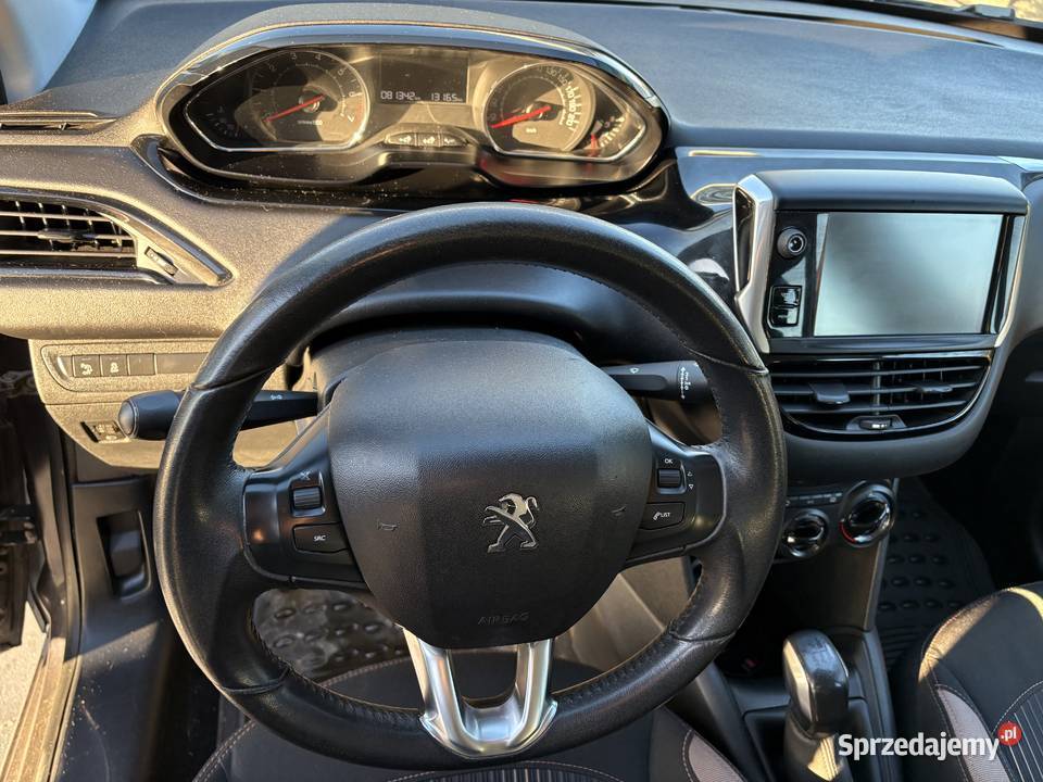 Peugeot 208 niski przebieg Peugeot Kraków sprzedam