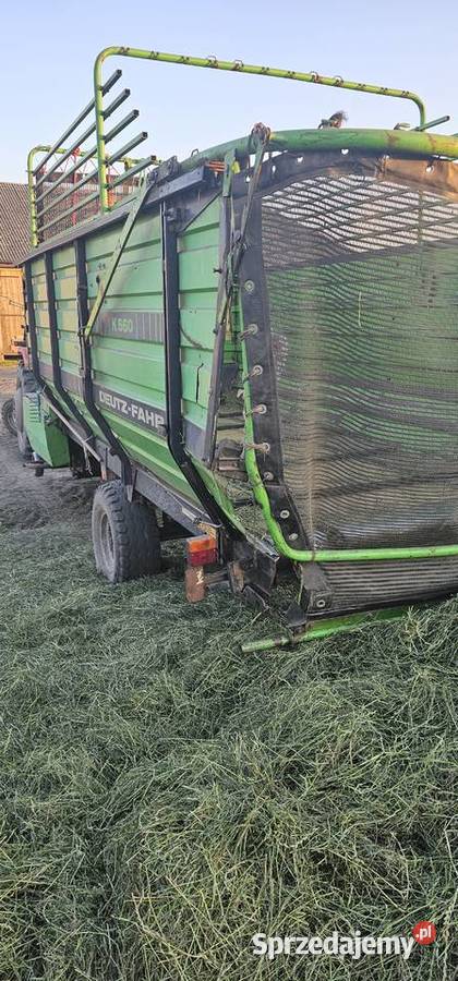 Przyczepa samozbierajaca Deutz Fahr K560 Złoczew