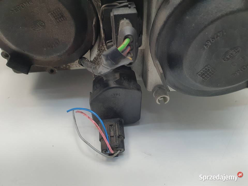 LAMPA Volvo S40 I V40 I lift PRAWY PRZÓD prawa osobowe Lampy przednie Części samochodowe Rudka