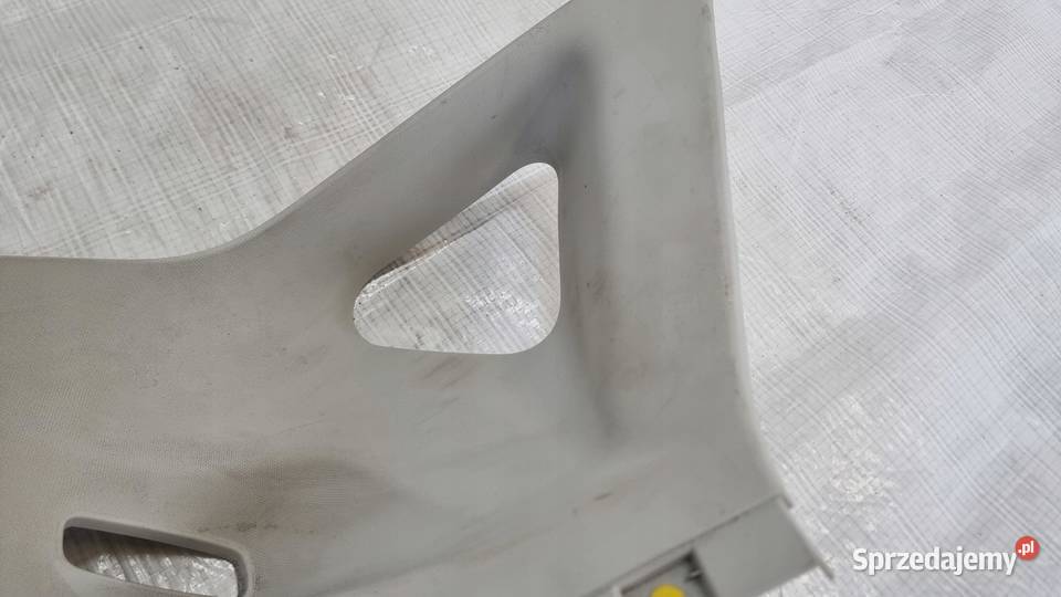PLASTIK OSŁONA SŁUPKA LEWY TYŁ H1BBA31011AFW osobowe sprzedam
