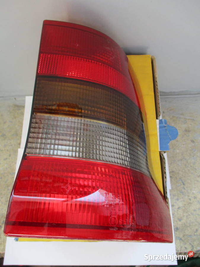 LAMPA TYŁ OPEL ASTRA F 9298 KOMBI 9498 PR osobowe Łódź