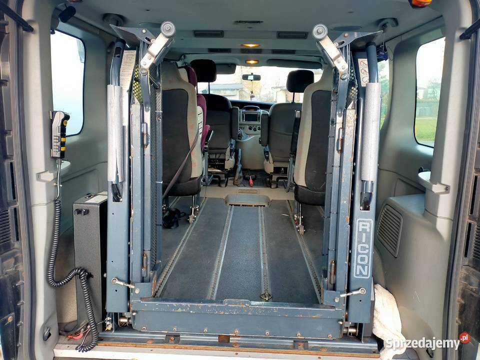 SPRZEDAM windę załadowczą marki RICON na wózek Pozostałe Słotwina sprzedam