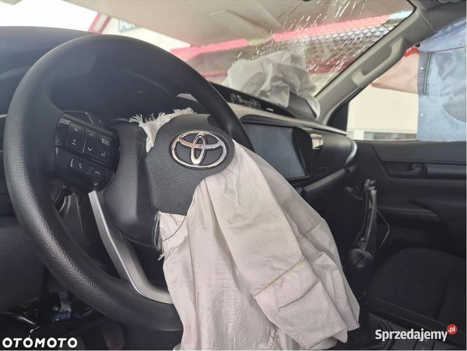 Toyota Hilux 28 D4D Double Cab SR5 4x4 manualna warmińsko-mazurskie Olsztyn