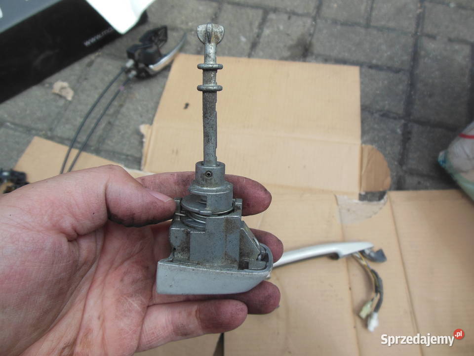 klamka drzwi lewy przód przednia lewa Swift VI Kozy sprzedam