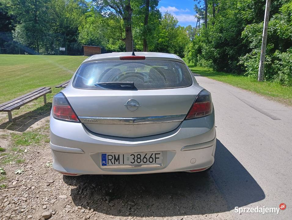 Opel Astra H GTC srebrny Dąbie