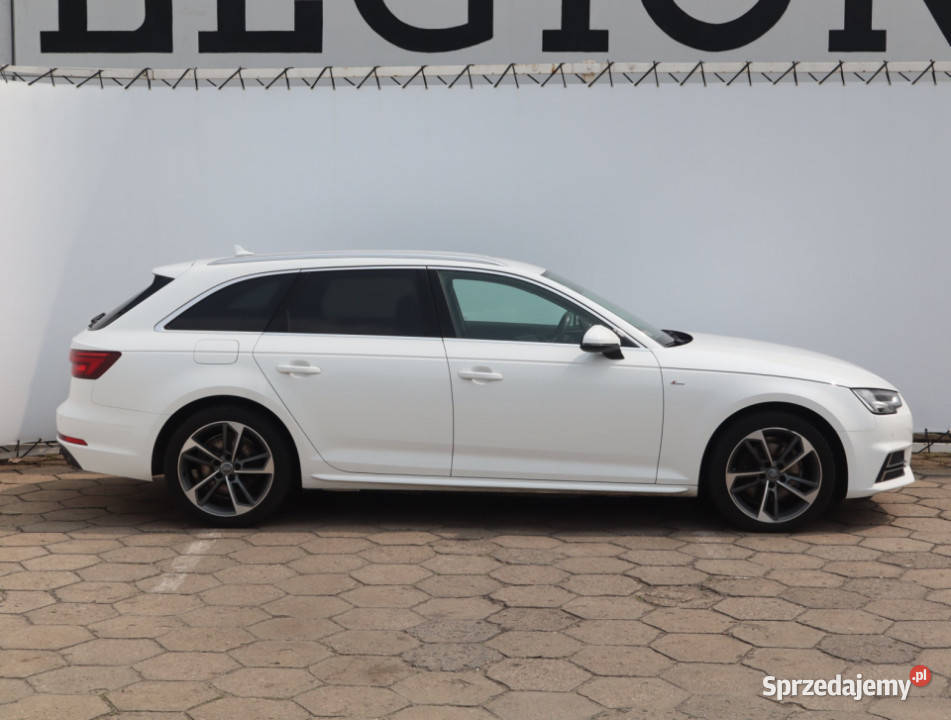 Audi A4 20 TFSI radio