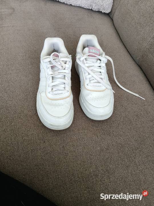Sprzedam buty dziecięce adidas Czeluśnica sprzedam