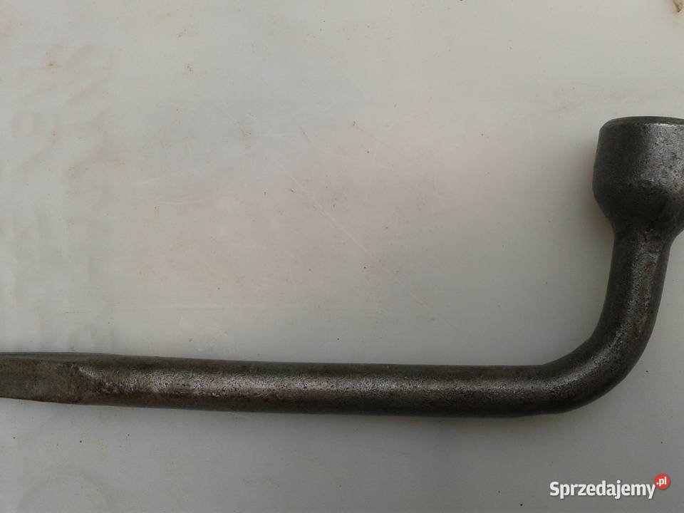 Fiat 125p oryginalny klucz do kolFiat 125p 31P stalowe śląskie Bielsko-Biała
