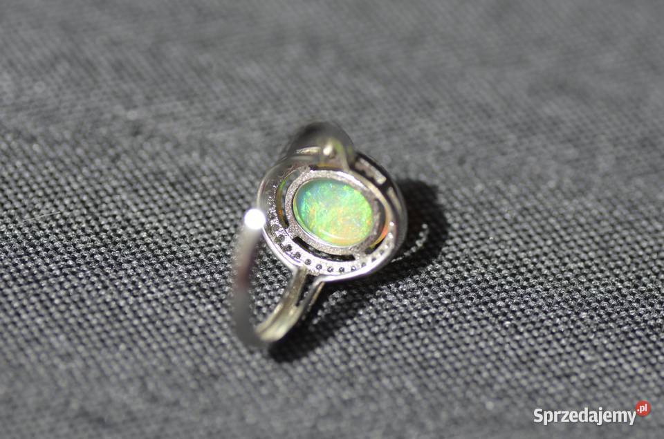 Komplet biżuterii z opalami zawieszka i srebro Warszawa