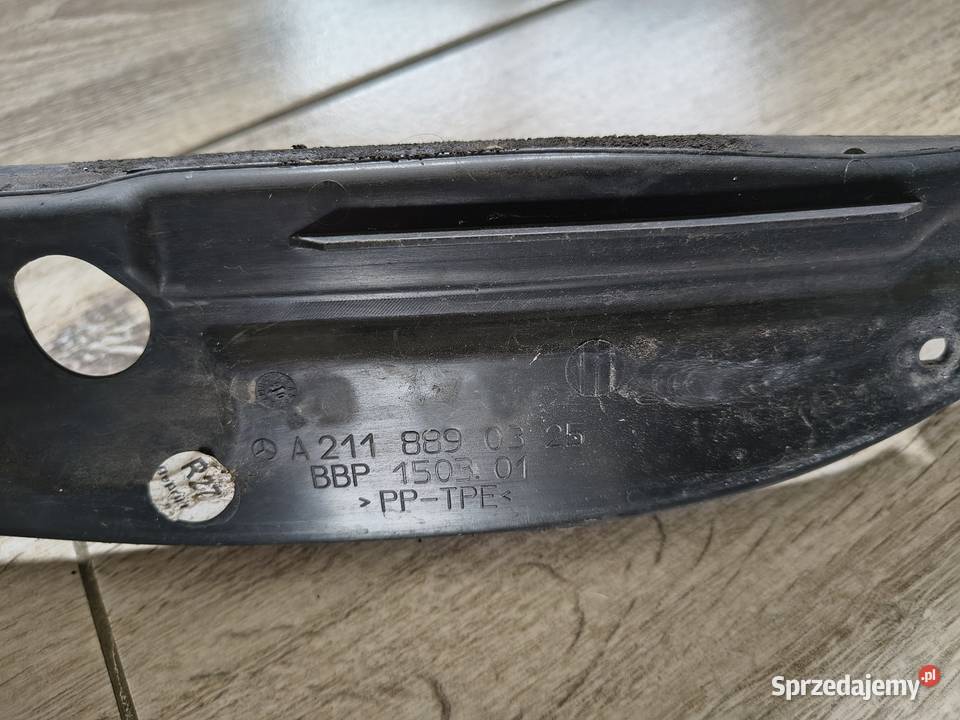Mercedes W211 Maskownica Wygłuszenie Błotnika osobowe Otwock