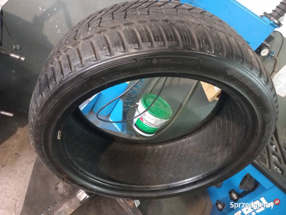 Opona Hankook 23540R19 sprzedam 40 Samochodowe Opony i felgi Michałowice