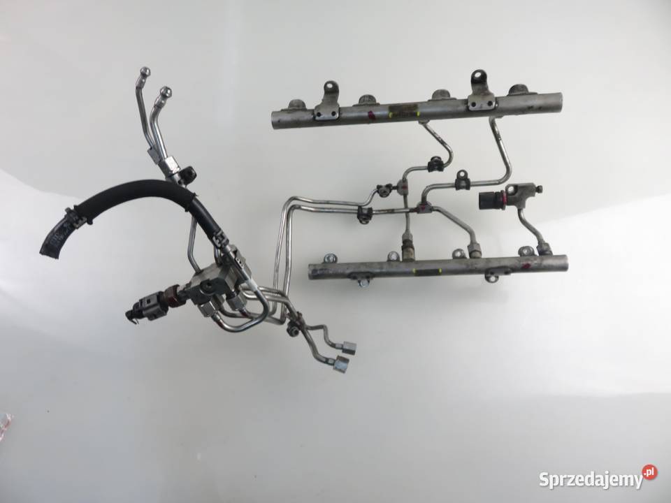 LISTWA WTRYSKOWA AUDI Q7 42 FSI 079133316E