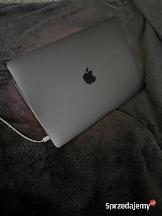 MacBook Pro błyszcząca Zgierz