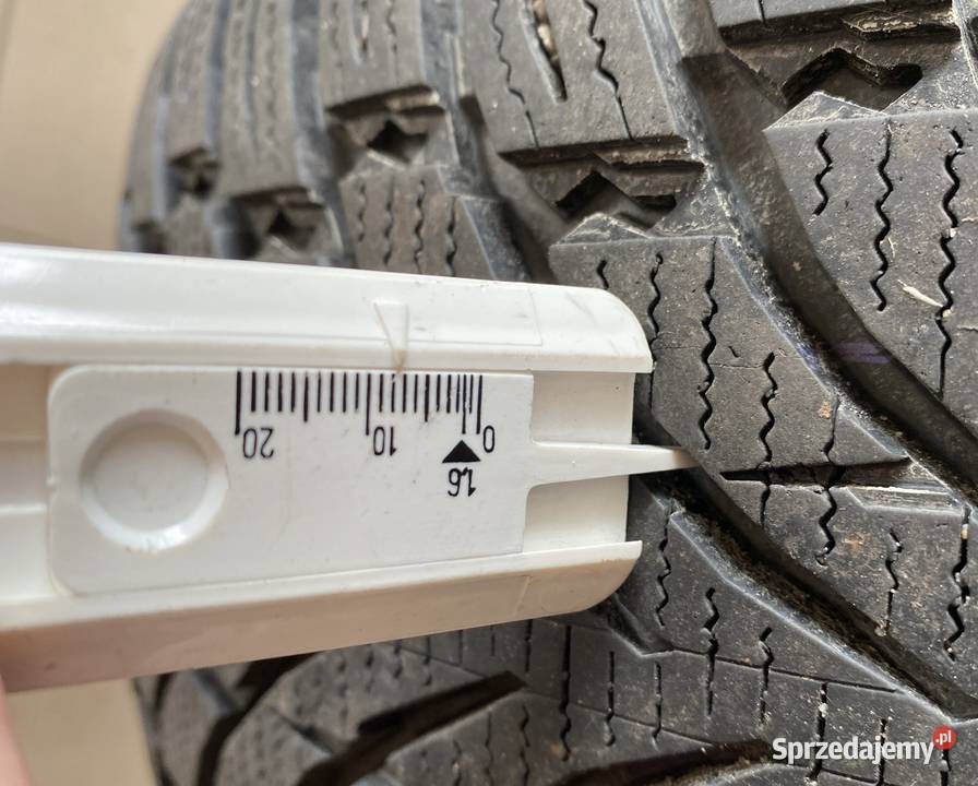 opona zimowa nokian 23555R18 H do 210 km/h śląskie Sosnowiec