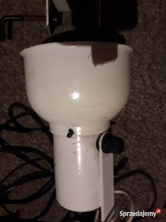 Reflektorek blaszany biały ruchomy uchwyt