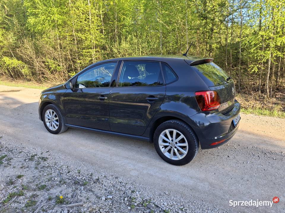 Volkswagen Polo szary Radoszyce