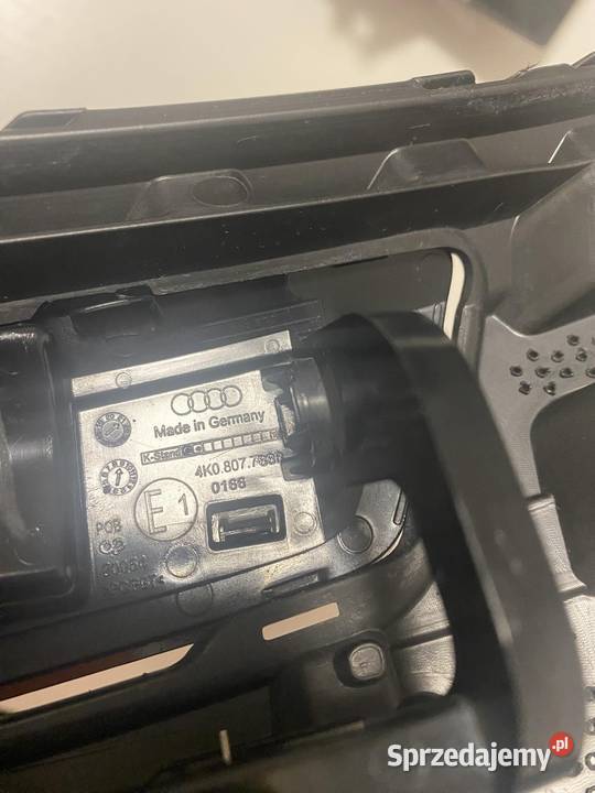 Audi A6 S6 C8 ślizg mocowanie spryskiwacza Zderzaki Rzeszów sprzedam