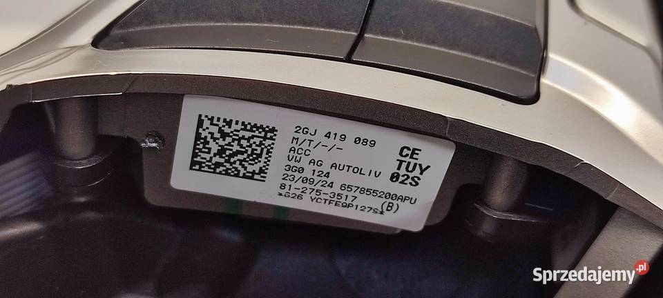 VW TIGUAN ALLSPACE KIEROWNICA MULTIFUNKCYJNA Kierownice