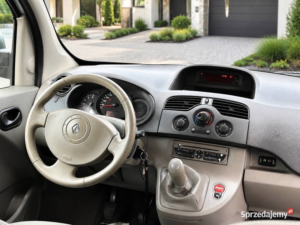 Renault Kangoo Oasis 15 dCi 90 Salon Polska 2