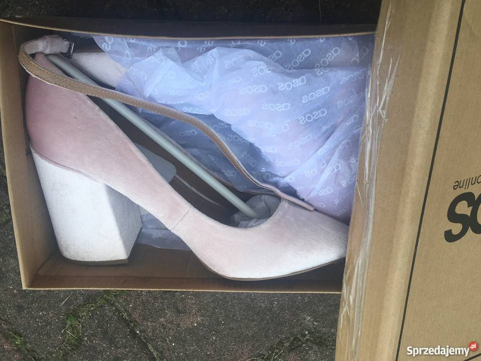 Belvetowe buty na klocku Asos Skarżysko-Kamienna