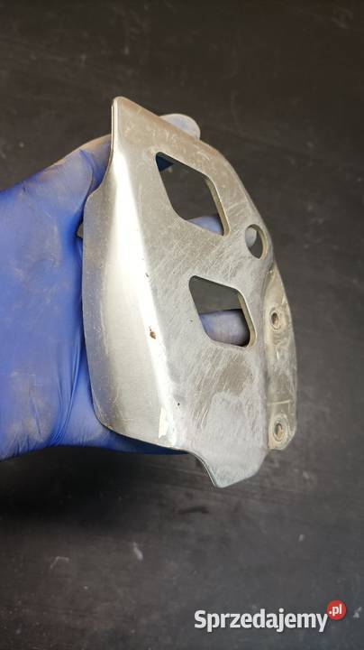 Osłona pompa hamulcowa tył pokrywa części Suzuki małopolskie Gołaczewy sprzedam