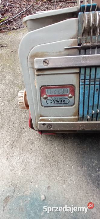 Zabytkowa maszyna dziewiarska Regina Princessa Wrocław