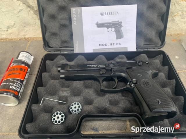 Sprzedam zestaw Wiatrówka BERETTA 92FS Sporty strzeleckie i myślistwo Lublin sprzedam