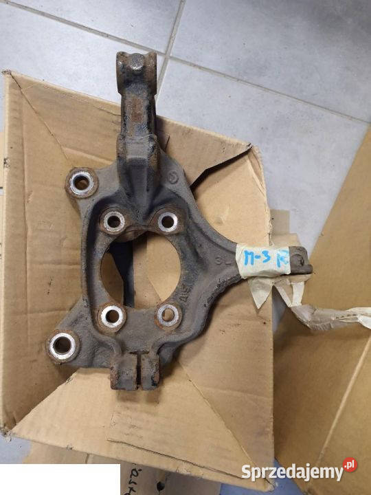 Mazda 3III zwrotnica prawa strona Kozubszczyzna