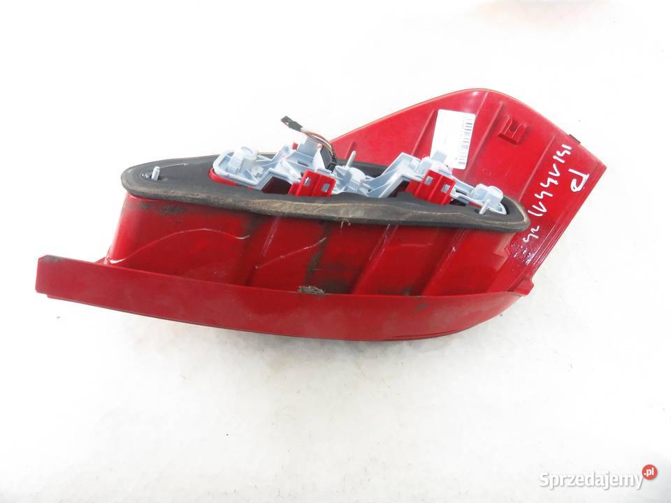 LAMPA PRAWA TYLNA MERCEDES A W169 A1698200464R sprzedam