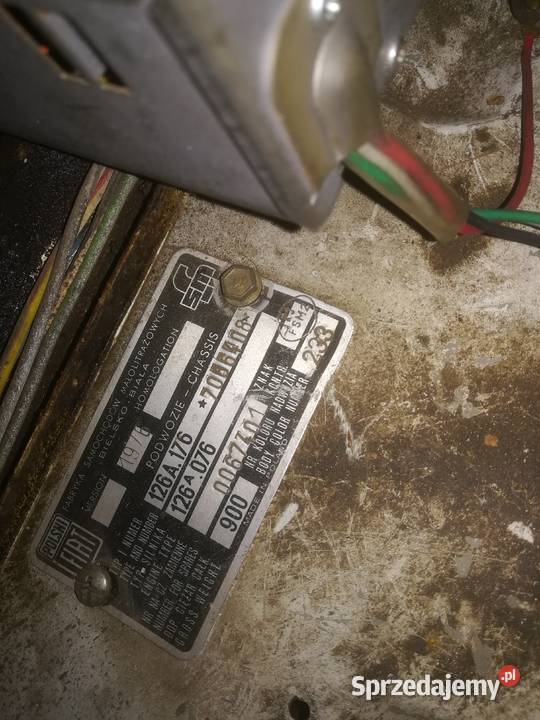 Polski Fiat 126p Maluch 1976 Pierwsza seria Poznań