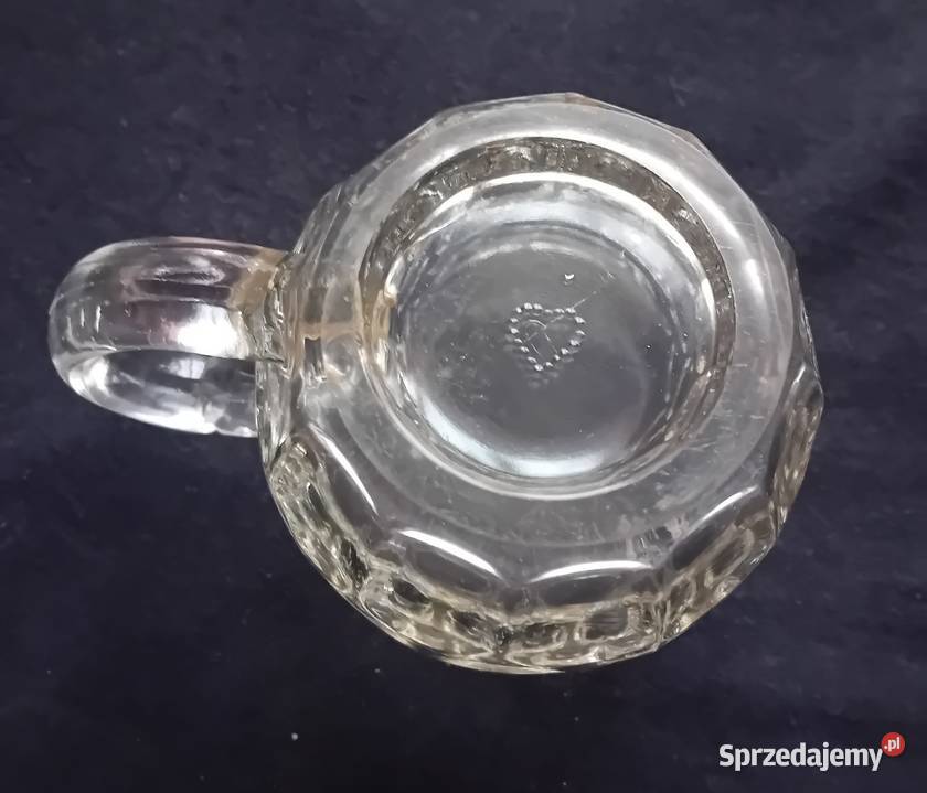 Szklany kufel Radeberg w katalogu huty z Koźminek