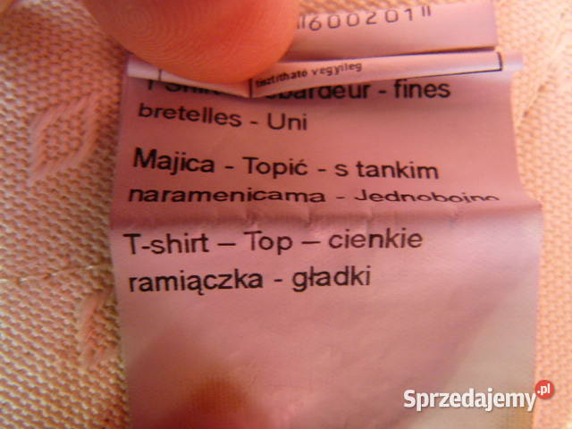 Krotkiczarny top na ramiaczkachM 8 zl Rzeszów sprzedam