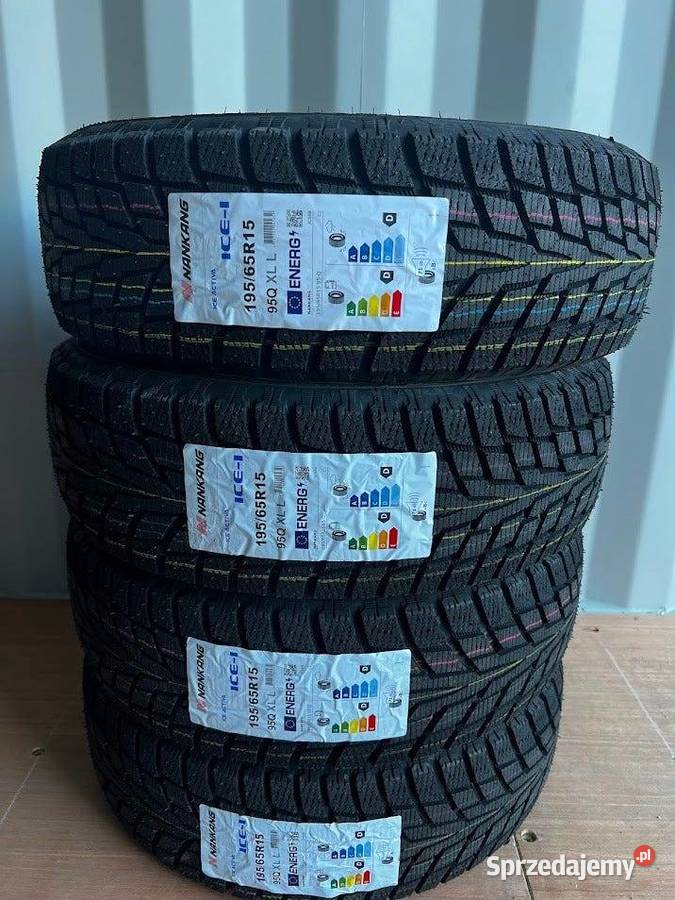 Opony zimowe 1956515 Samochodowe