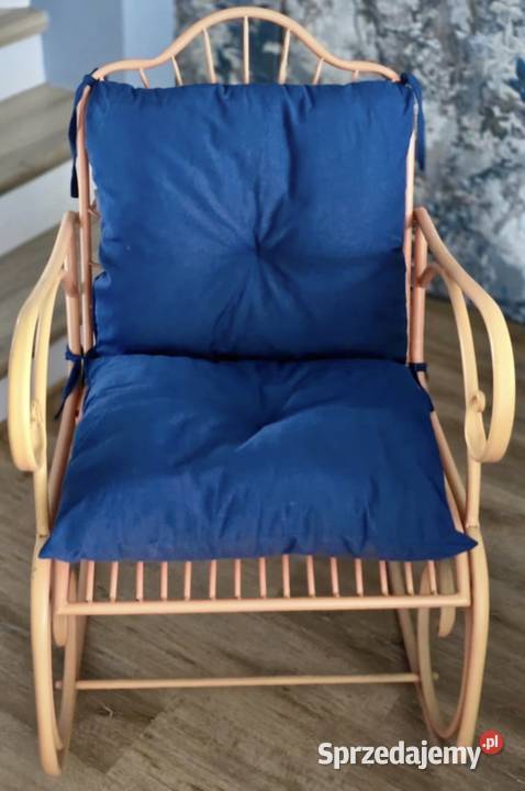 Fotel bujany metalowy