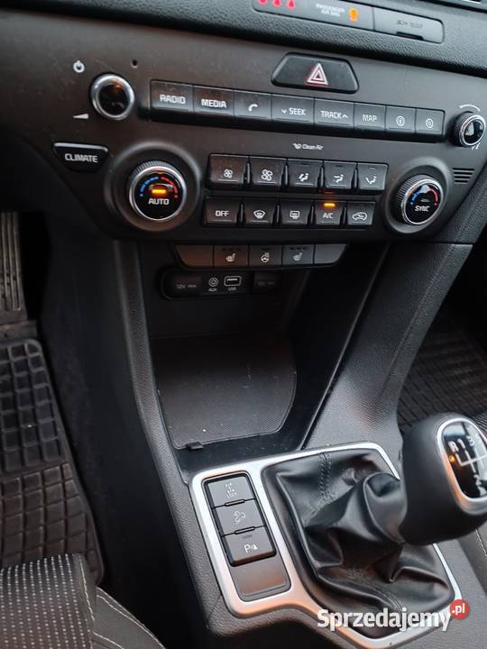 Kia Sportage 20 CRDI 184 4x4 Orginał welurowa tapicerka Nowy Sącz sprzedam