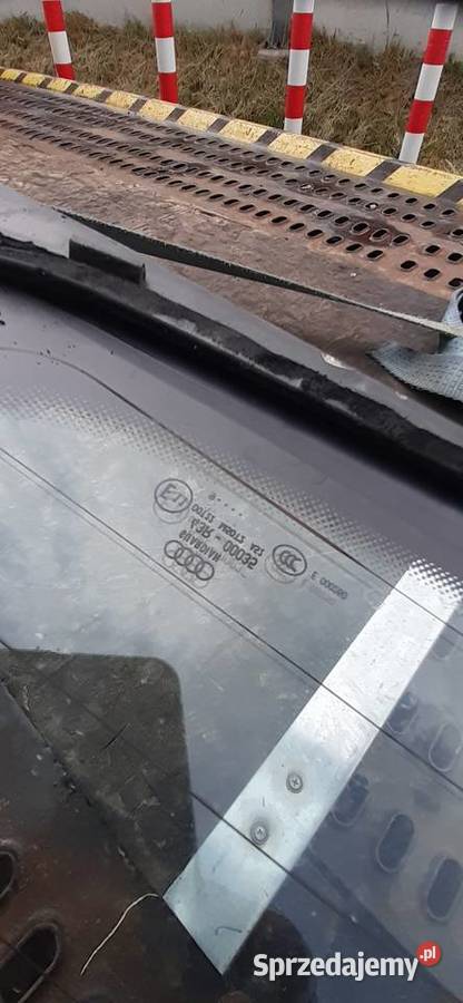 Szyba czolwa sensor kamera Audi A8 D4 tyl Nisko sprzedam