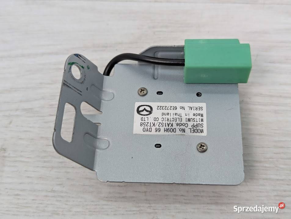 MODUŁ ANTENY GPS MAZDA CX3 CX3 D09H66DY0