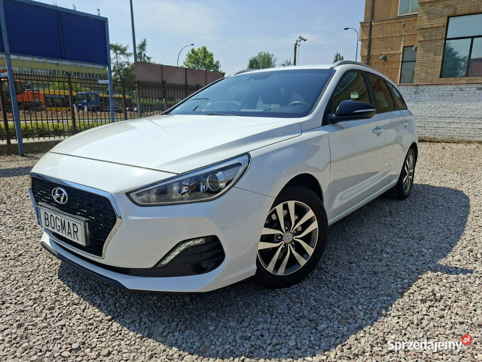 Hyundai i30 14 T 140 Kombi SALON bezwypadkowy biały