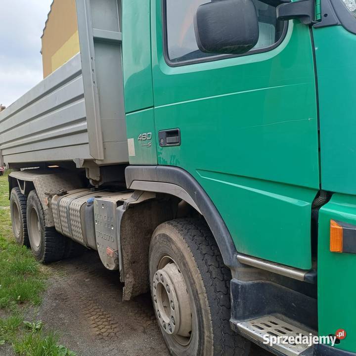 Samochód ciężarowy volvo Truskolasy