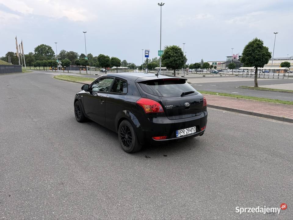 Kia Ceed 16 benzyna 2009r 232 klima sprawna Łódź